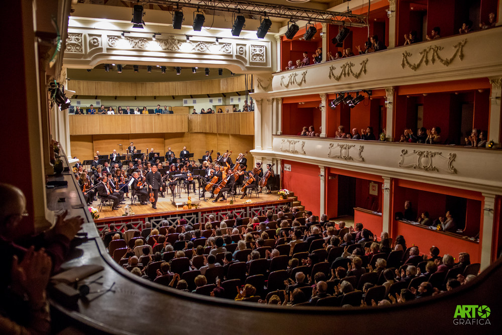 Filarmonica de Stat Sibiu pune în vânzare pachete de bilete pentru perioada aprilie - iunie 2022