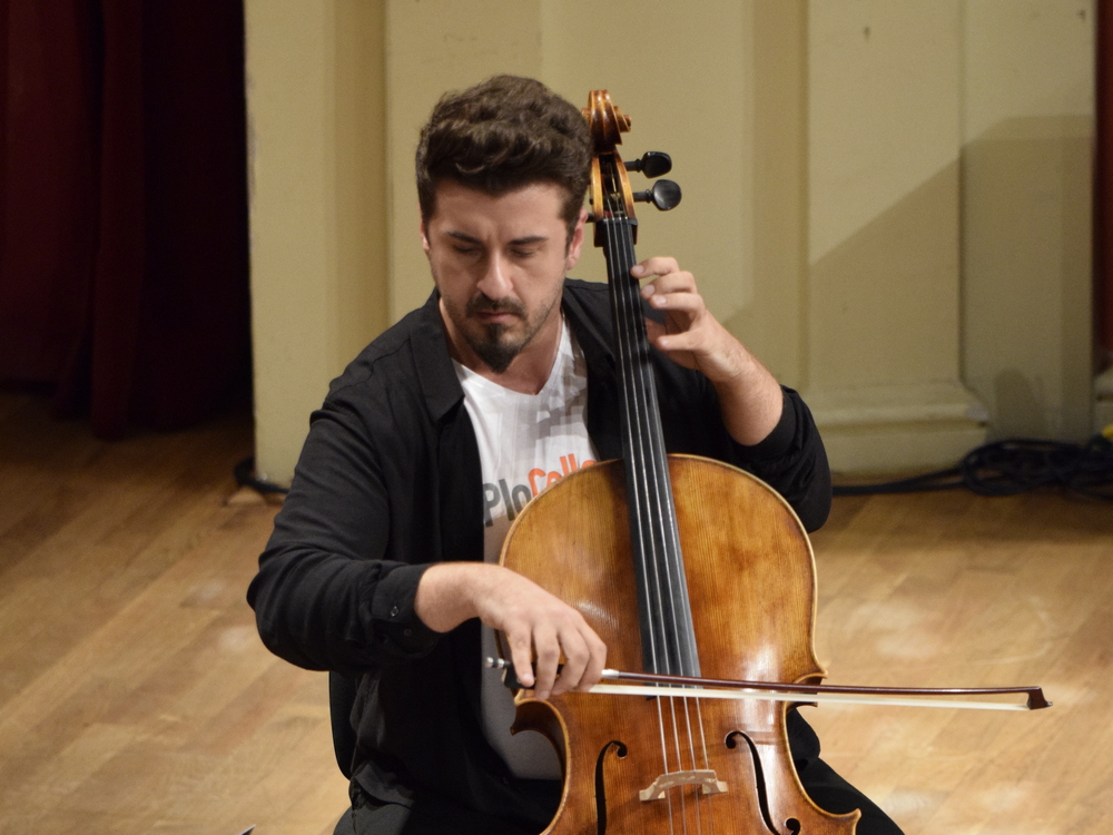Mircea Marian - violoncel